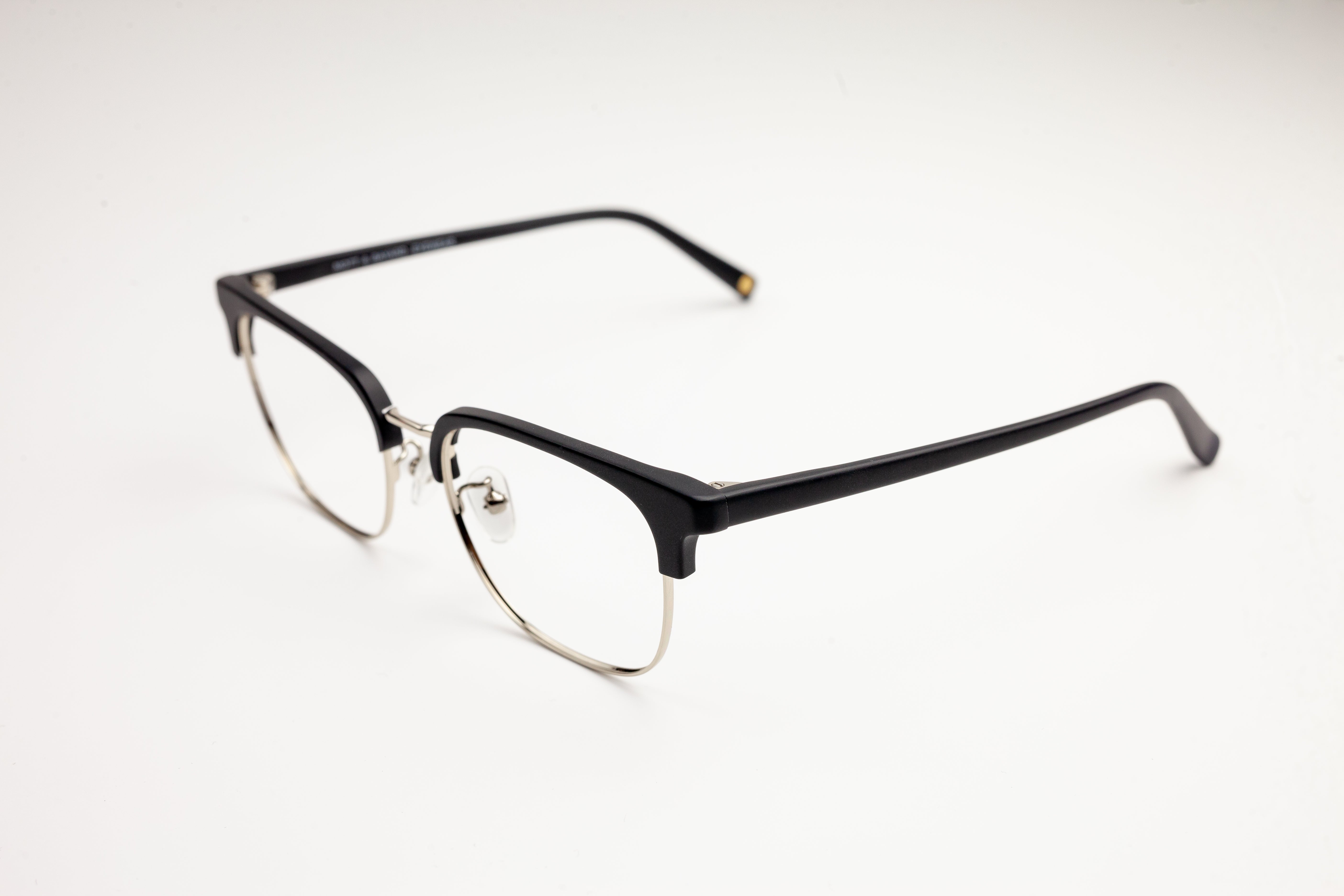 Mott & Bayard ST. JAMES